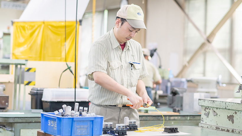 製造管理部製造技術課 先輩写真